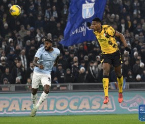 九游体育app-国际米兰全队出击，取得胜利保卫(国际米兰全队出击,取得胜利保卫战)